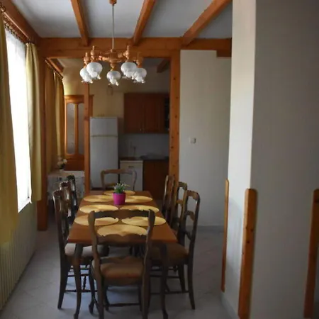 Pitypang Vendeghaz Lejlighed