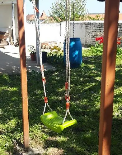 Pitypang Vendeghaz *